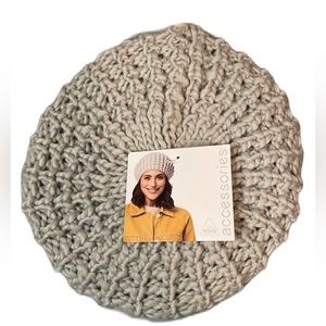Crochet Beret women winter hat
